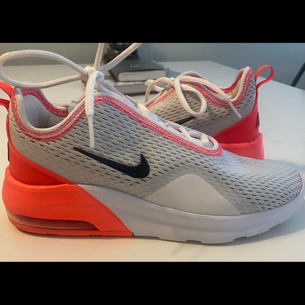 Women’s Nike Air Max Motion 2 Running Shoe